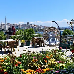 Garden Terrace 3* Istanboel