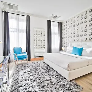 4* Hotel Friday