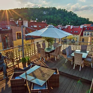4* Hotel Julian
