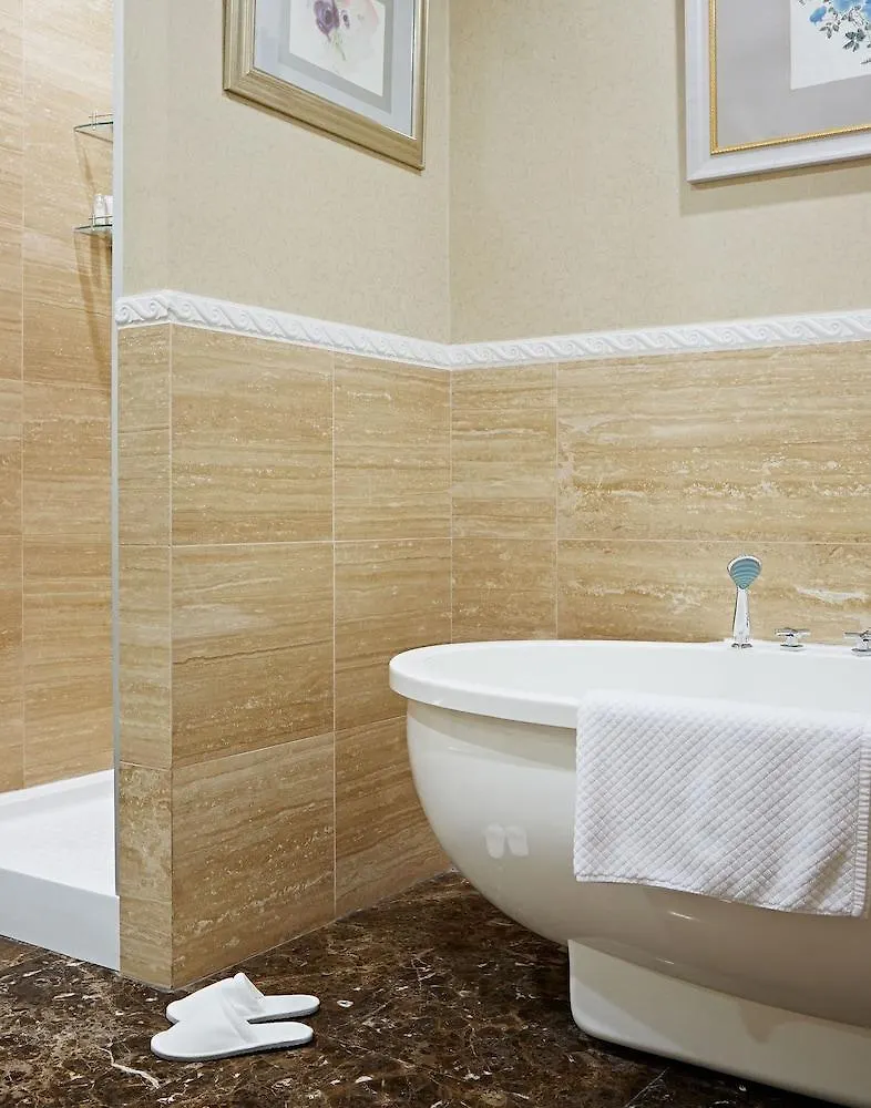 Apartments Almandine Prague