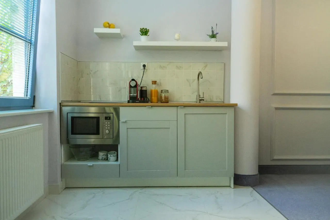 Aparthotel Apartments Almandine Prague