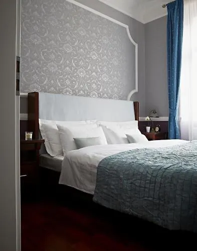 Apartments Almandine Prague Aparthotel