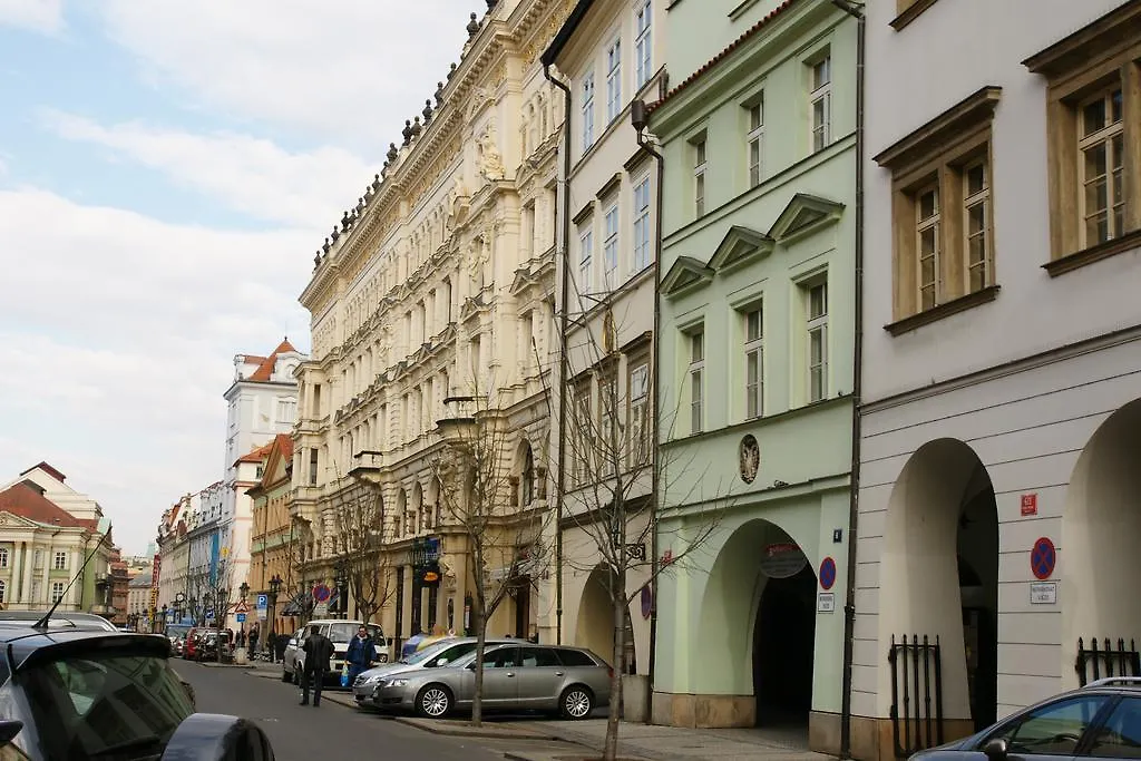 Apartments Almandine Prague