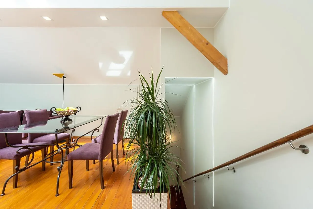 Apartments Almandine Prague