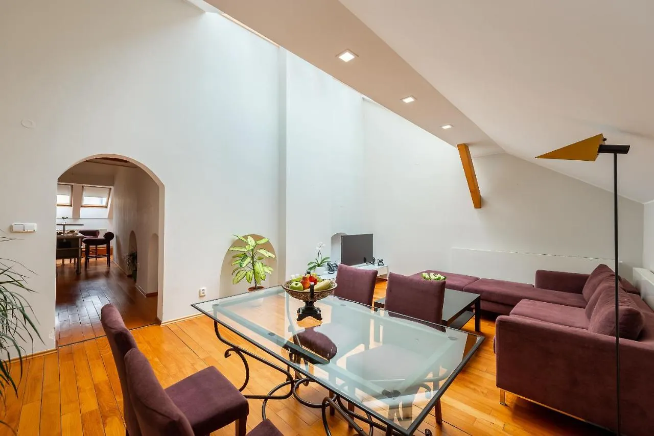 Apartments Almandine Prague Aparthotel